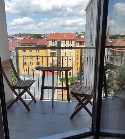 Brand New Two Room Apartment #64 In Elite Rezidence With Free Secure Parking Прага Экстерьер фото