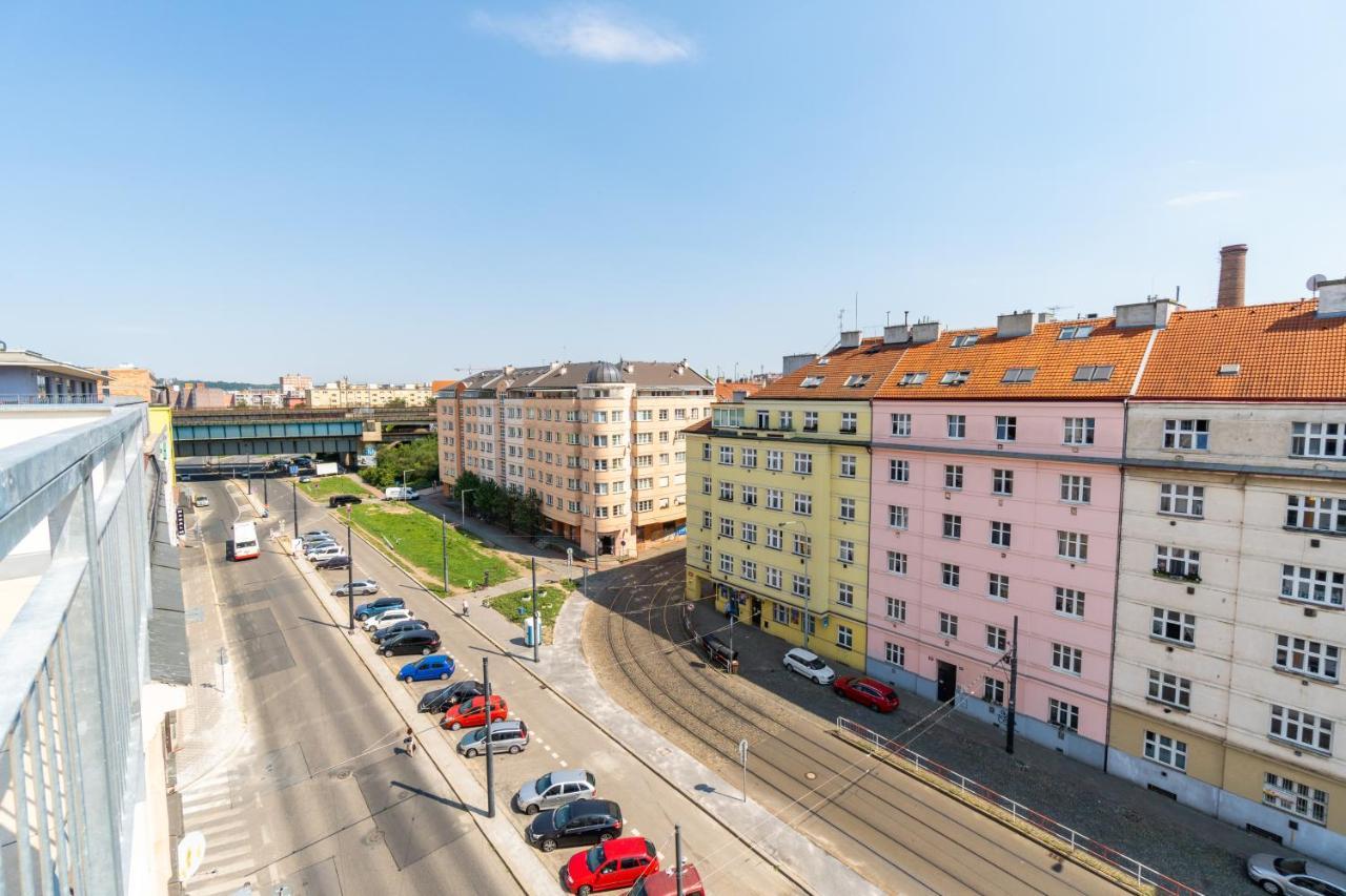 Brand New Two Room Apartment #64 In Elite Rezidence With Free Secure Parking Прага Экстерьер фото